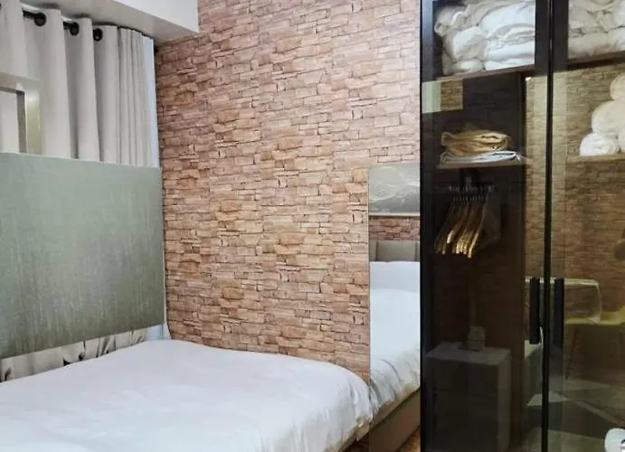 Hotel Near Airport Malls Shore 3 Moa Manila