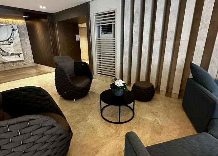 Near Airport Malls Shore 3 Moa Hotel 4*